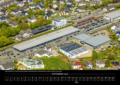 Bahnhof Brilon mit S-Bahn, Briloner Arkaden Einkaufszentrum Freilandstraße mit NKD und Rewe Supermarkt – Foto: Hans Blossey – Brilon 2027