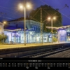 November-Blatt des Kalenders Bückeburg 2022, Bahnhof Bückeburg bei Nacht, Foto: Rolf Fischer