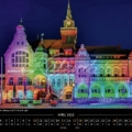 April-Blatt des Kalenders Bückeburg 2022, Rathaus Bückeburg – Beleuchtung von B.D.T. Music & Light, Foto: Rolf Fischer